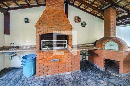 Apartamento à venda com 98m², 3 quartos e 2 vagasChurrasqueira