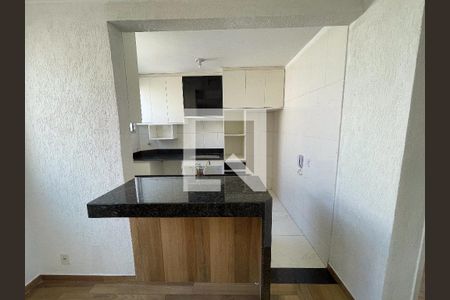 Cozinha de apartamento para alugar com 2 quartos, 50m² em Santa Maria, Contagem