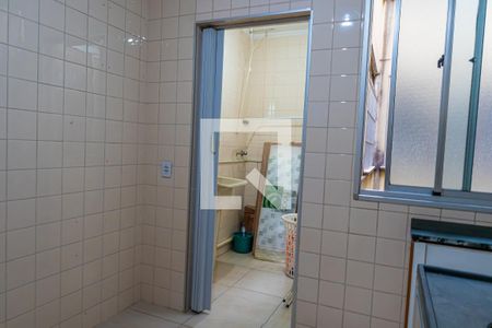 Apartamento à venda com 58m², 2 quartos e 1 vagaCozinha