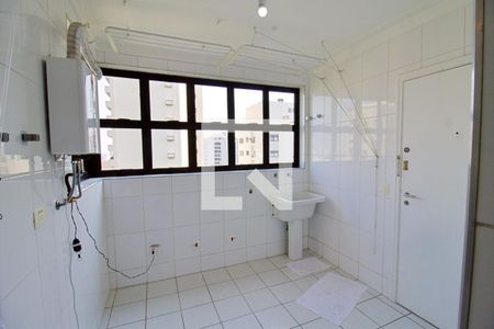 Apartamento à venda com 180m², 4 quartos e 4 vagas Apartamento à venda com 180m², 4 quartos e 4 vagasÁrea de Serviço