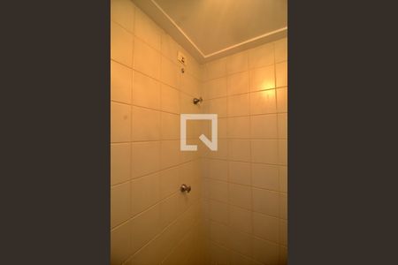 Apartamento à venda com 180m², 4 quartos e 4 vagas Apartamento à venda com 180m², 4 quartos e 4 vagasBanheiro de serviço