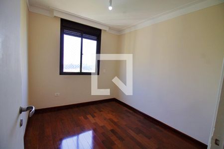 Apartamento à venda com 180m², 4 quartos e 4 vagas Apartamento à venda com 180m², 4 quartos e 4 vagasQuarto 2