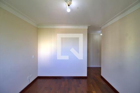 Apartamento à venda com 180m², 4 quartos e 4 vagas Apartamento à venda com 180m², 4 quartos e 4 vagasSuíte 4