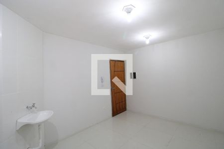 Quarto de kitnet/studio para alugar com 1 quarto, 25m² em Vila Gustavo, São Paulo