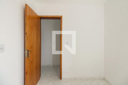 Quarto 2 de apartamento para alugar com 2 quartos, 48m² em Vila Esperança, São Paulo