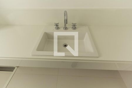 Apartamento à venda com 374m², 5 quartos e 5 vagasBanheiro da Suíte 2