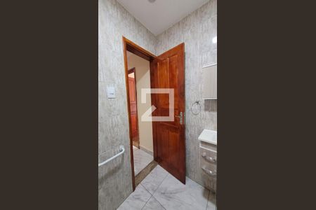 Apartamento para alugar com 54m², 2 quartos e sem vagaBanheiro