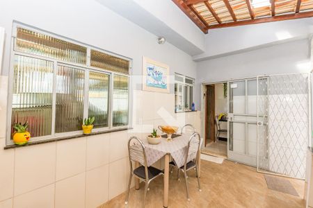 Casa à venda com 149m², 3 quartos e 2 vagas Casa à venda com 149m², 3 quartos e 2 vagasÁrea de Serviço