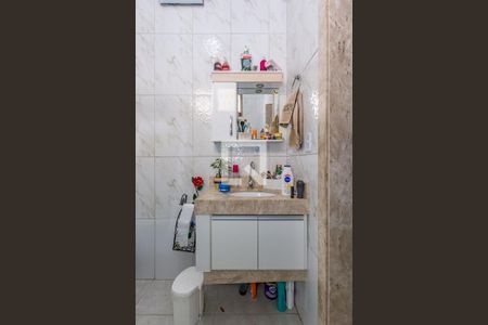 Casa à venda com 149m², 3 quartos e 2 vagas Casa à venda com 149m², 3 quartos e 2 vagasBanheiro da Suíte