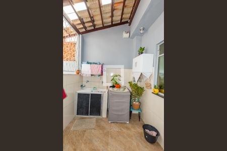 Casa à venda com 149m², 3 quartos e 2 vagas Casa à venda com 149m², 3 quartos e 2 vagasÁrea de Serviço