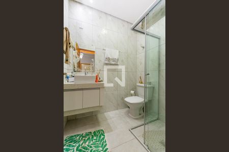 Casa à venda com 149m², 3 quartos e 2 vagas Casa à venda com 149m², 3 quartos e 2 vagasBanheiro Social