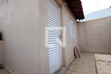 Casa à venda com 125m², 3 quartos e 2 vagasÁrea Externa