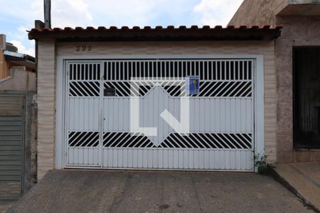 Casa à venda com 125m², 3 quartos e 2 vagasFachada