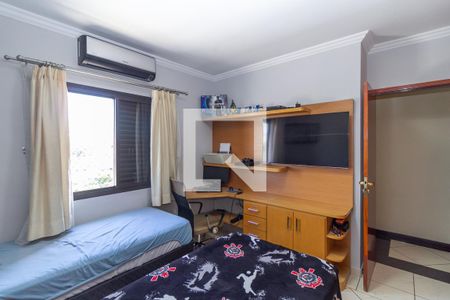 Quarto 1 de casa à venda com 3 quartos, 300m² em Jardim Cotiana, São Paulo