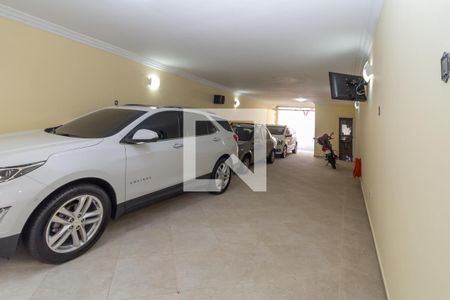Casa à venda com 300m², 3 quartos e 6 vagasGaragem