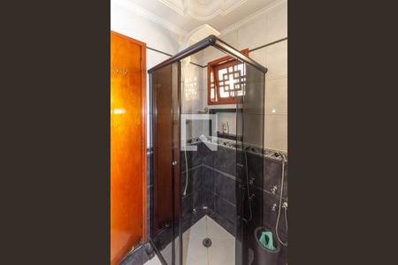 Casa à venda com 300m², 3 quartos e 6 vagasBanheiro da Suíte