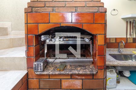 Casa à venda com 300m², 3 quartos e 6 vagasChurrasqueira