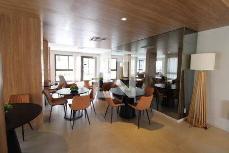 Apartamento para alugar com 63m², 2 quartos e 1 vagaÁrea comum - Salão de festas
