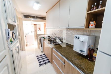 Apartamento à venda com 148m², 3 quartos e 2 vagasCozinha e Copa