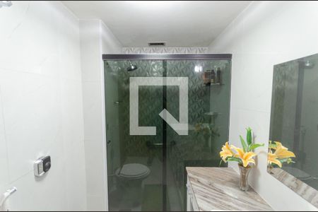 Apartamento à venda com 148m², 3 quartos e 2 vagasBanheiro da Suíte