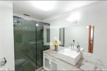 Apartamento à venda com 148m², 3 quartos e 2 vagasBanheiro da Suíte