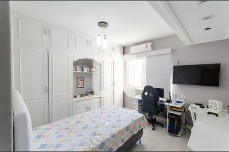 Apartamento à venda com 148m², 3 quartos e 2 vagasQuarto 2