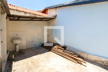Casa para alugar com 17m², 1 quarto e 1 vaga Casa para alugar com 17m², 1 quarto e 1 vagaÁrea Comum