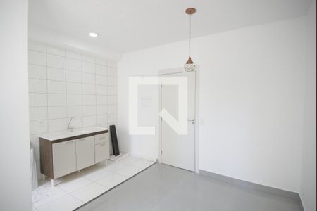 Sala de apartamento para alugar com 2 quartos, 40m² em Vila Independencia, São Paulo