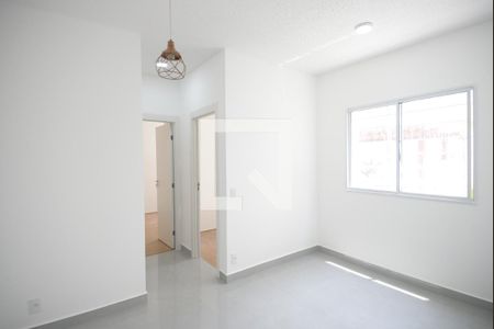 Sala de apartamento para alugar com 2 quartos, 40m² em Vila Independencia, São Paulo