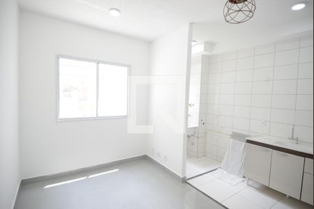 Sala de apartamento para alugar com 2 quartos, 40m² em Vila Independencia, São Paulo