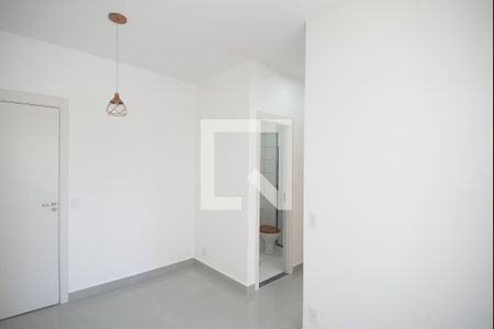 Sala de apartamento para alugar com 2 quartos, 40m² em Vila Independencia, São Paulo