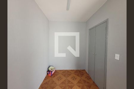 Casa à venda com 188m², 4 quartos e 4 vagas Casa à venda com 188m², 4 quartos e 4 vagasQuarto de Serviço