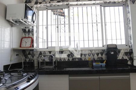 Casa à venda com 188m², 4 quartos e 4 vagasCozinha