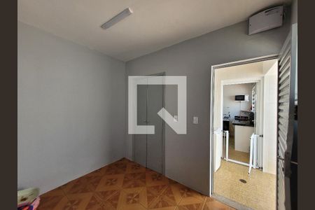 Casa à venda com 188m², 4 quartos e 4 vagas Casa à venda com 188m², 4 quartos e 4 vagasQuarto de Serviço