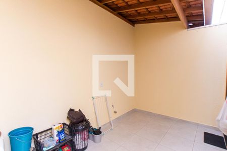 Casa para alugar com 120m², 2 quartos e 2 vagasÁrea de Serviço