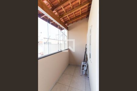 Casa para alugar com 120m², 2 quartos e 2 vagasSuíte 1 - Varanda  