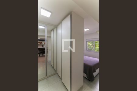 Quarto de apartamento para alugar com 1 quarto, 56m² em Jardim Leonor, São Paulo