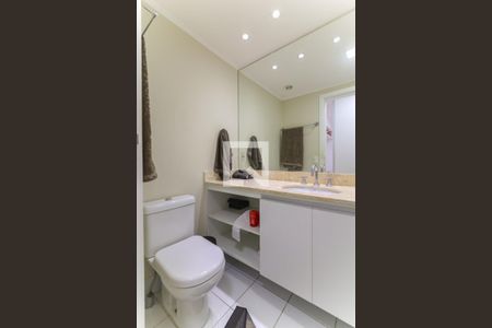 Banheiro de apartamento para alugar com 1 quarto, 56m² em Jardim Leonor, São Paulo