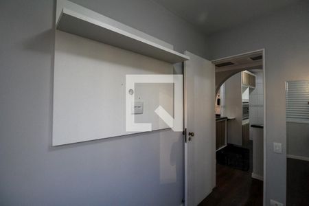 Quarto 2 de apartamento para alugar com 2 quartos, 50m² em Quinta da Paineira, São Paulo