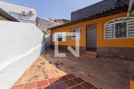 Casa para alugar com 80m², 1 quarto e sem vaga Casa para alugar com 80m², 1 quarto e sem vagaÁrea externa