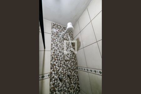 Casa à venda com 160m², 4 quartos e 2 vagasBanheiro 2 - chuveiro