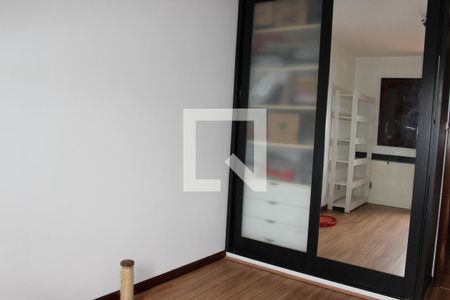 Casa para alugar com 256m², 3 quartos e 3 vagasQuarto 2