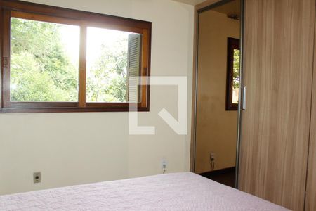 Casa para alugar com 256m², 3 quartos e 3 vagasSuite