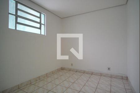 Casa à venda com 280m², 6 quartos e 2 vagasQuarto