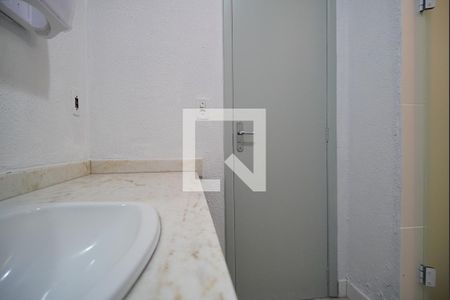 Casa à venda com 280m², 6 quartos e 2 vagasBanheiro