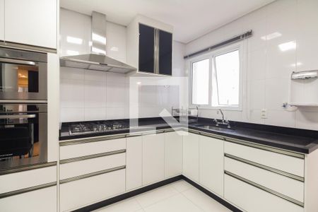 Apartamento à venda com 118m², 3 quartos e 3 vagas Apartamento à venda com 118m², 3 quartos e 3 vagasCozinha