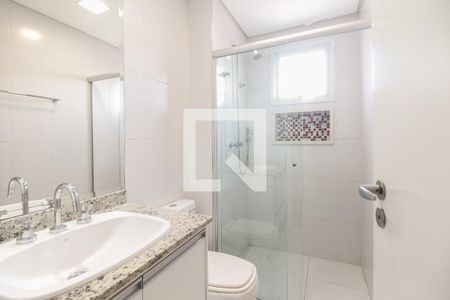 Apartamento à venda com 118m², 3 quartos e 3 vagas Apartamento à venda com 118m², 3 quartos e 3 vagasBanheiro Social