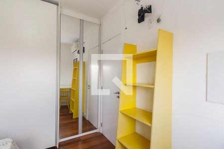 Apartamento à venda com 118m², 3 quartos e 3 vagas Apartamento à venda com 118m², 3 quartos e 3 vagasQuarto 2