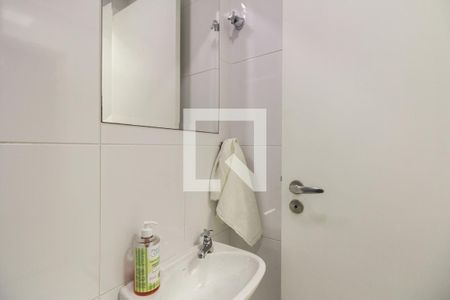 Apartamento à venda com 118m², 3 quartos e 3 vagas Apartamento à venda com 118m², 3 quartos e 3 vagasÁrea de Serviço - Banheiro de Serviço
