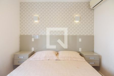 Apartamento à venda com 118m², 3 quartos e 3 vagas Apartamento à venda com 118m², 3 quartos e 3 vagasSuíte